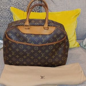 Vintage Louis Vuitton Deauville